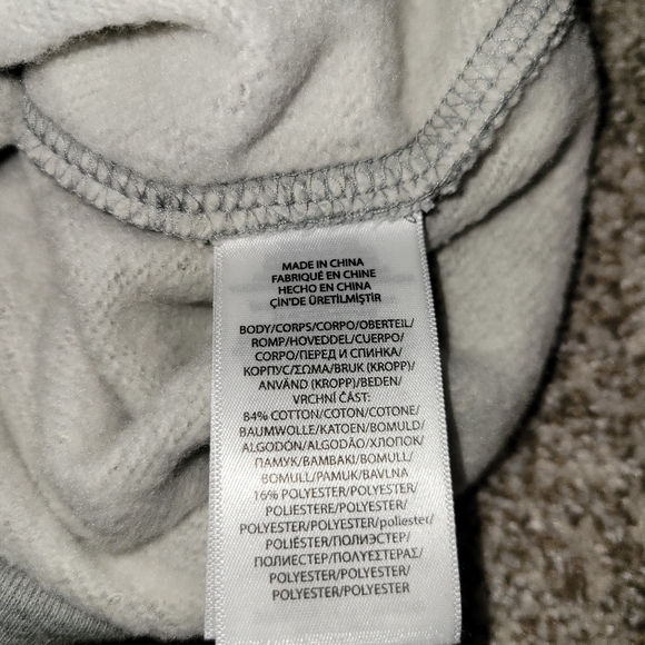 NWT. Ralph Lauren zip-up hoodie 5 - Picture 4 of 4
